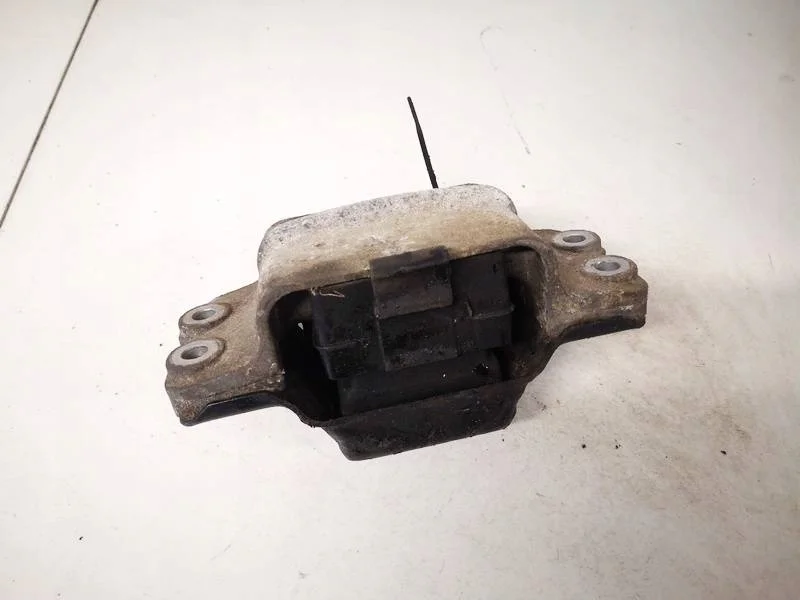 Supports moteur VW Caddy 1.9L 2006