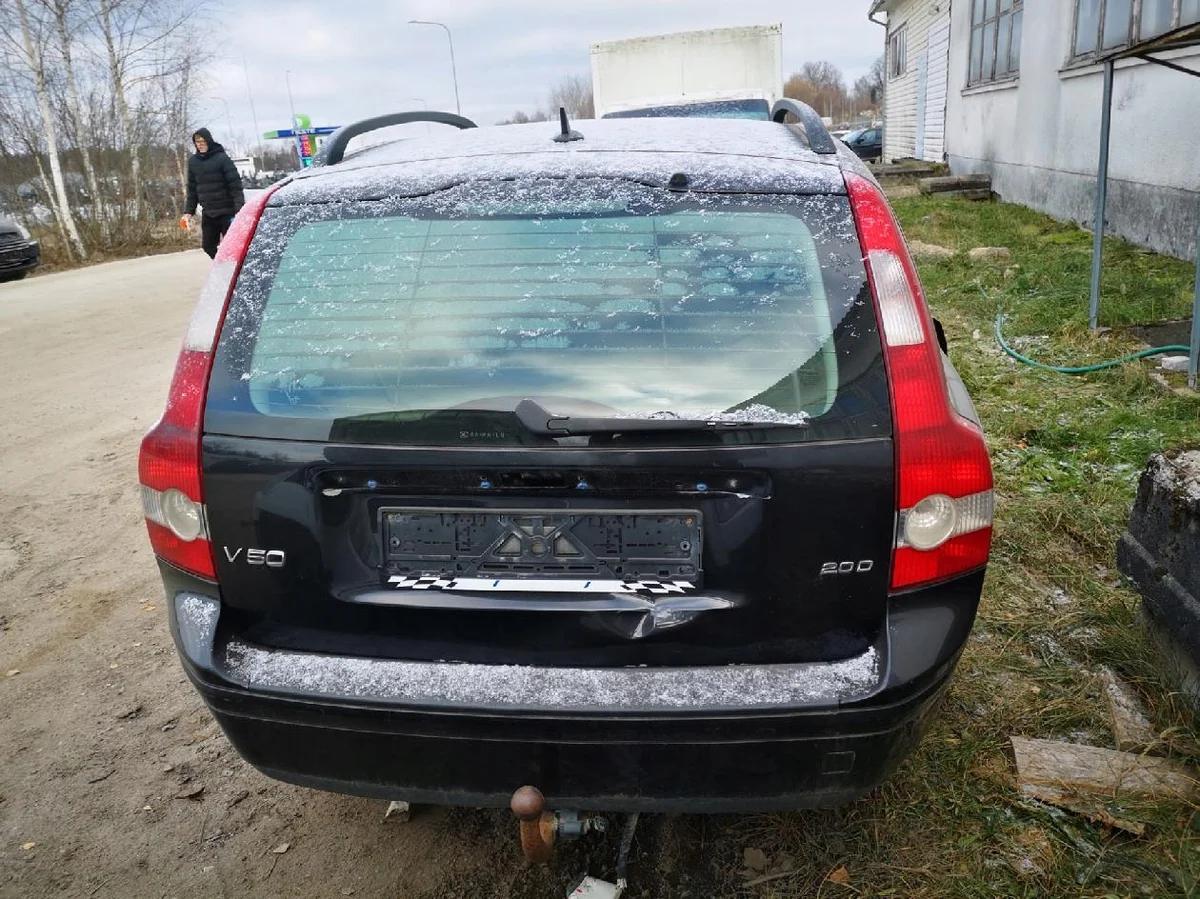 Volvo V50 Manguera Intercooler 2.0L Usado image 9