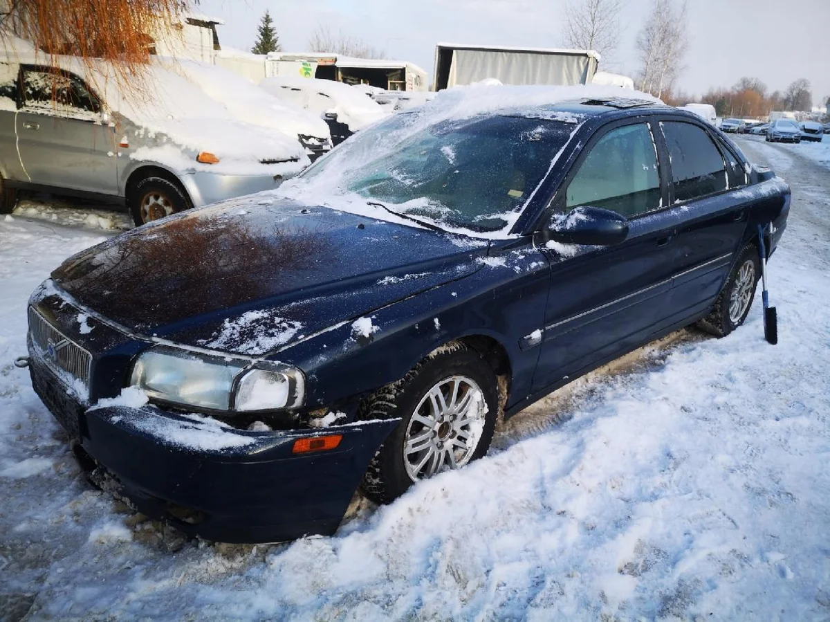 Volvo S80 Solenoid 2.4L 2002 image 5