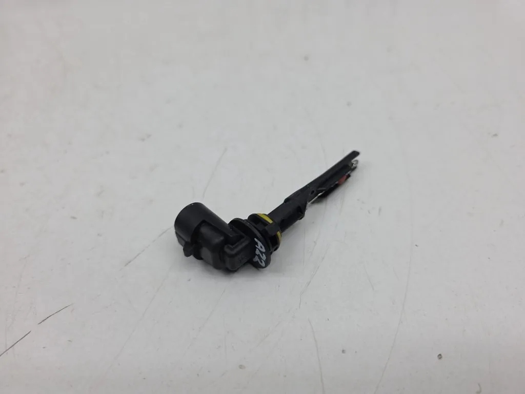 Sensor Nivel Líquido Opel Astra J Lift 1.7 CDTI image 3