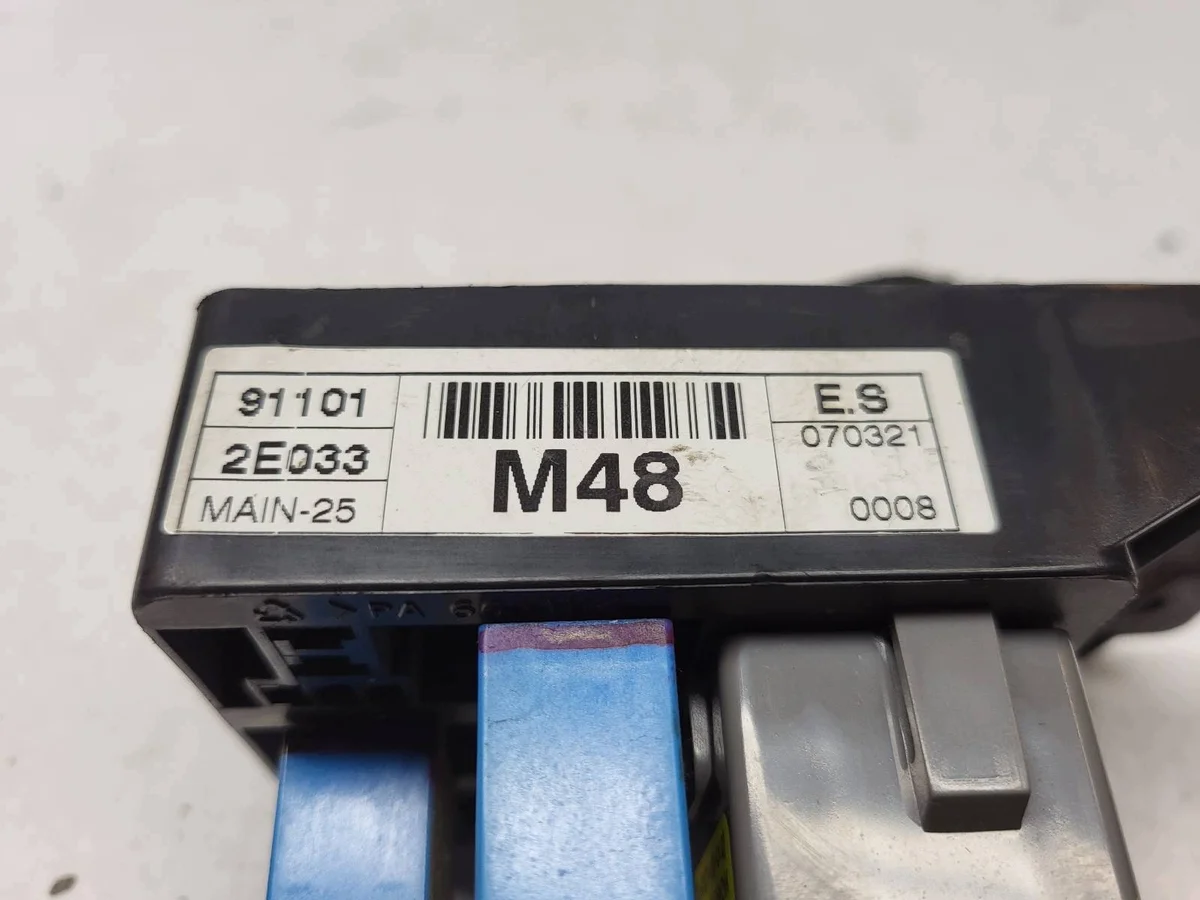 Fuse Box Module Hyundai Tucson 91180-3A000 image 4