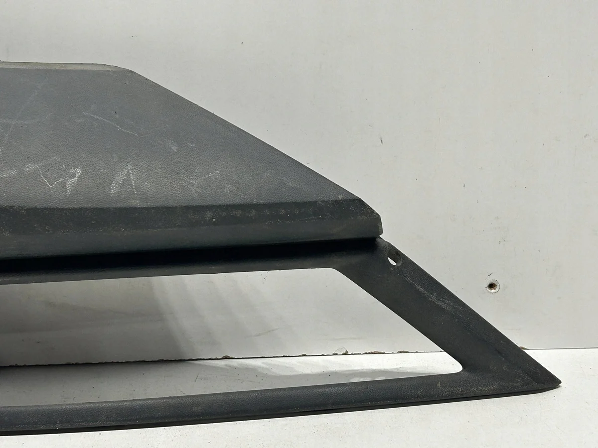 Volkswagen 5NA853211A Grille Voorbumper Gebruikt image 3