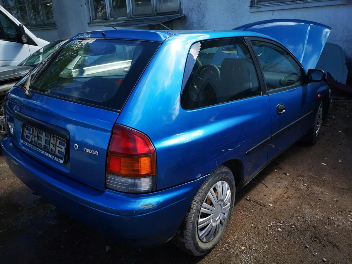 Bomba de Vácuo Mazda 323 2.0L X2T50499 image 8