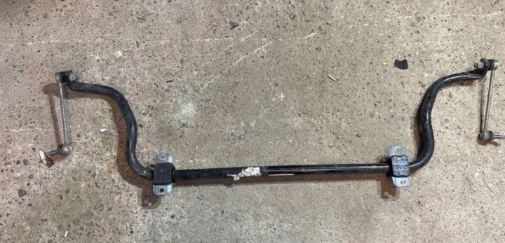 Front Stabilizer Bar Range Rover Velar L560 2.0 K8A25482AA