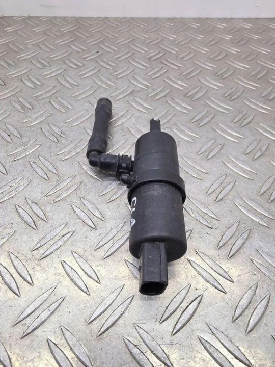 Adaptador Mercedes-Benz OE A2048690021, bomba lavafaros - limpieza