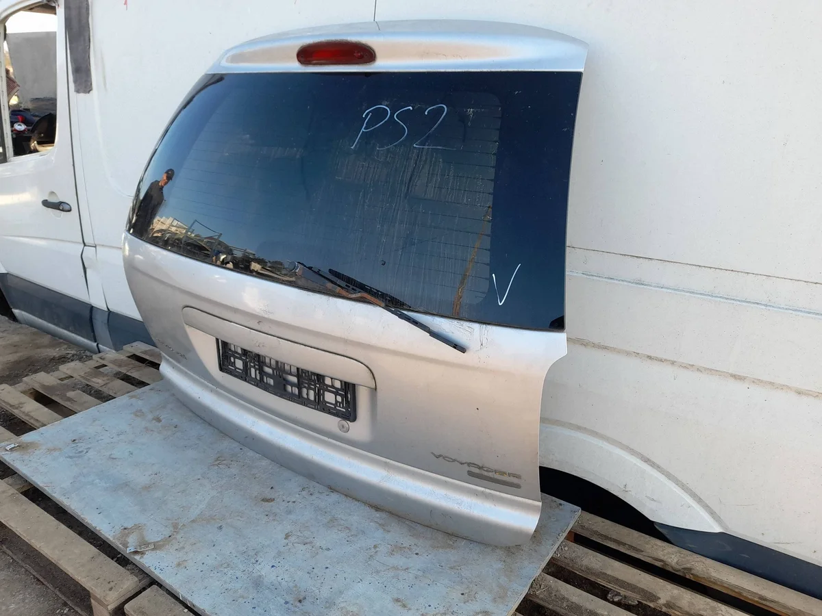 Chrysler Voyager IV Trunk Lid 4VOYKL image 3