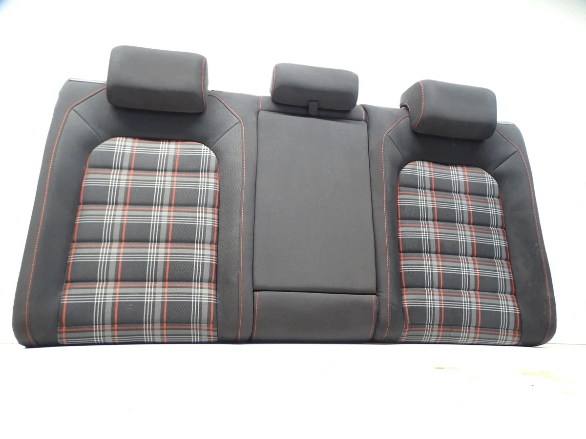Conjunto Bancos Golf VII GTI 3D Usado image 5