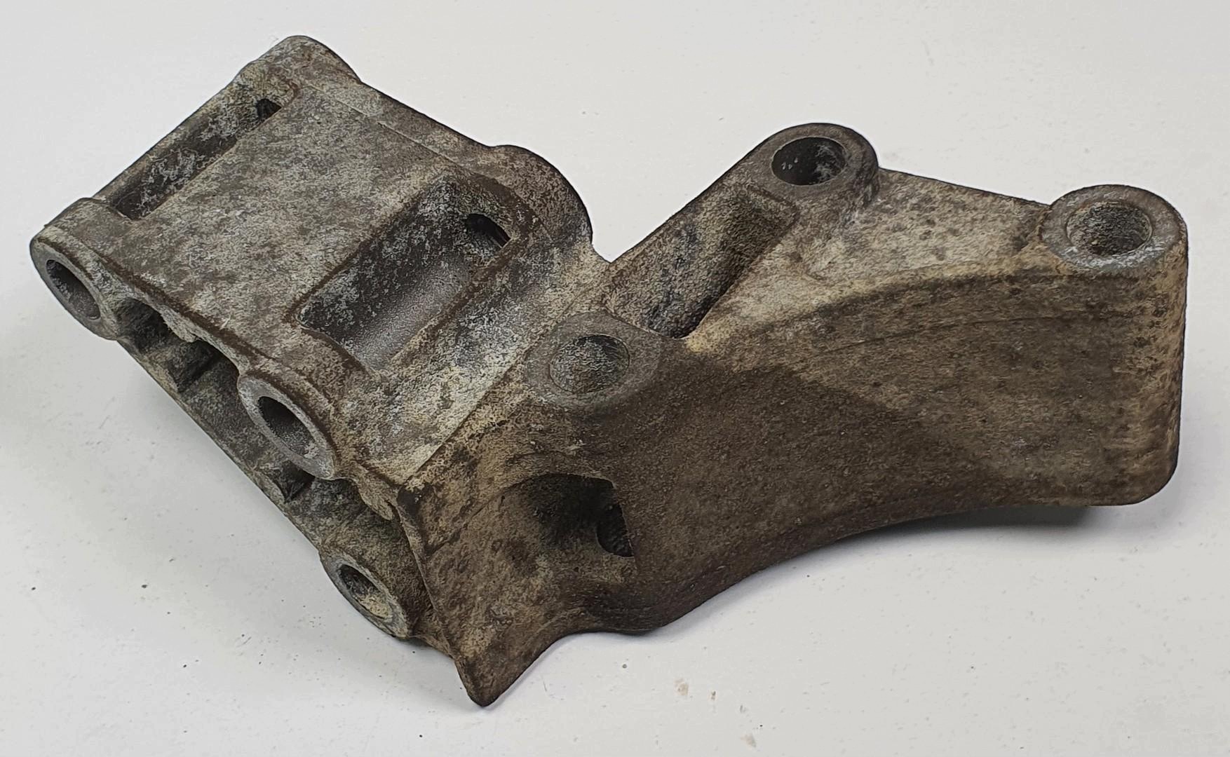 Mercedes W220 4.3 V8 4MATIC Axle Mount