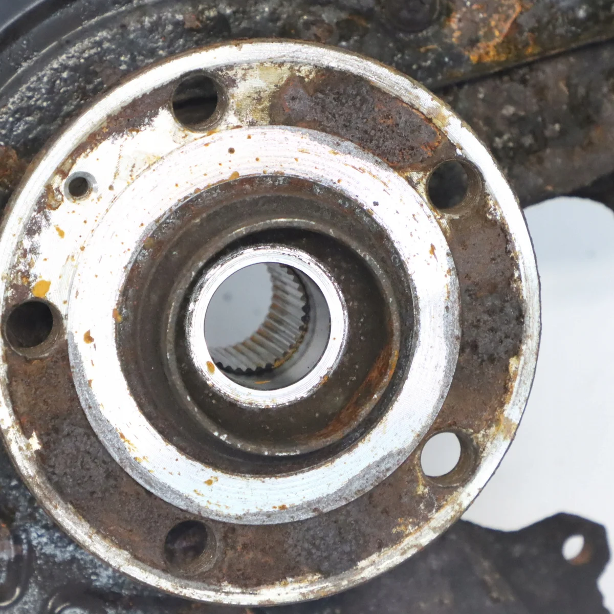 VW Golf VII Front Right Wheel Hub Bracket Used