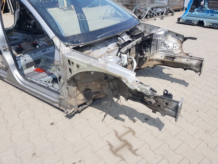 VW PASSAT B8 14-22r Right Front Quarter Panel LB7W Used