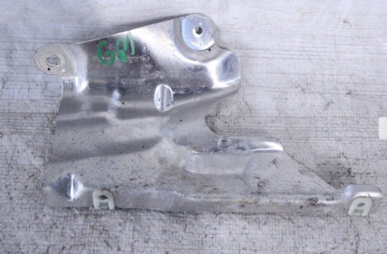 BMW 5 G60 Termisk isoleringsskydd 5A015D2 image 2
