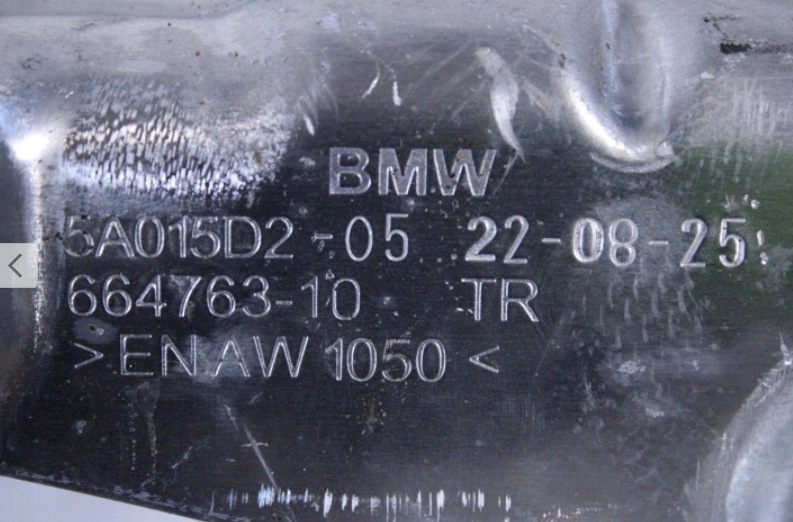 BMW 5 G60 Termisk isoleringsskydd 5A015D2 image 3
