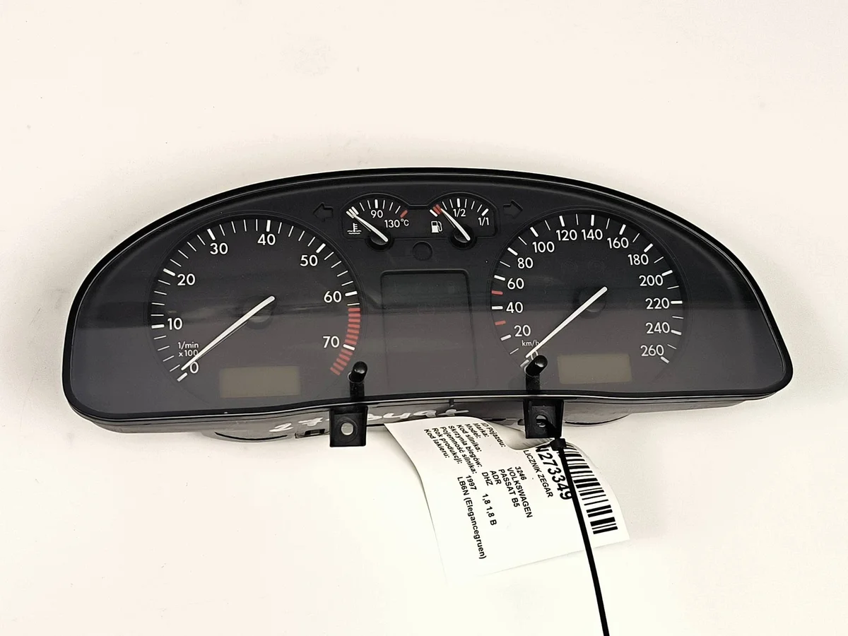 Contagiro Volkswagen Passat B5 Usado OEM 3B0919880A