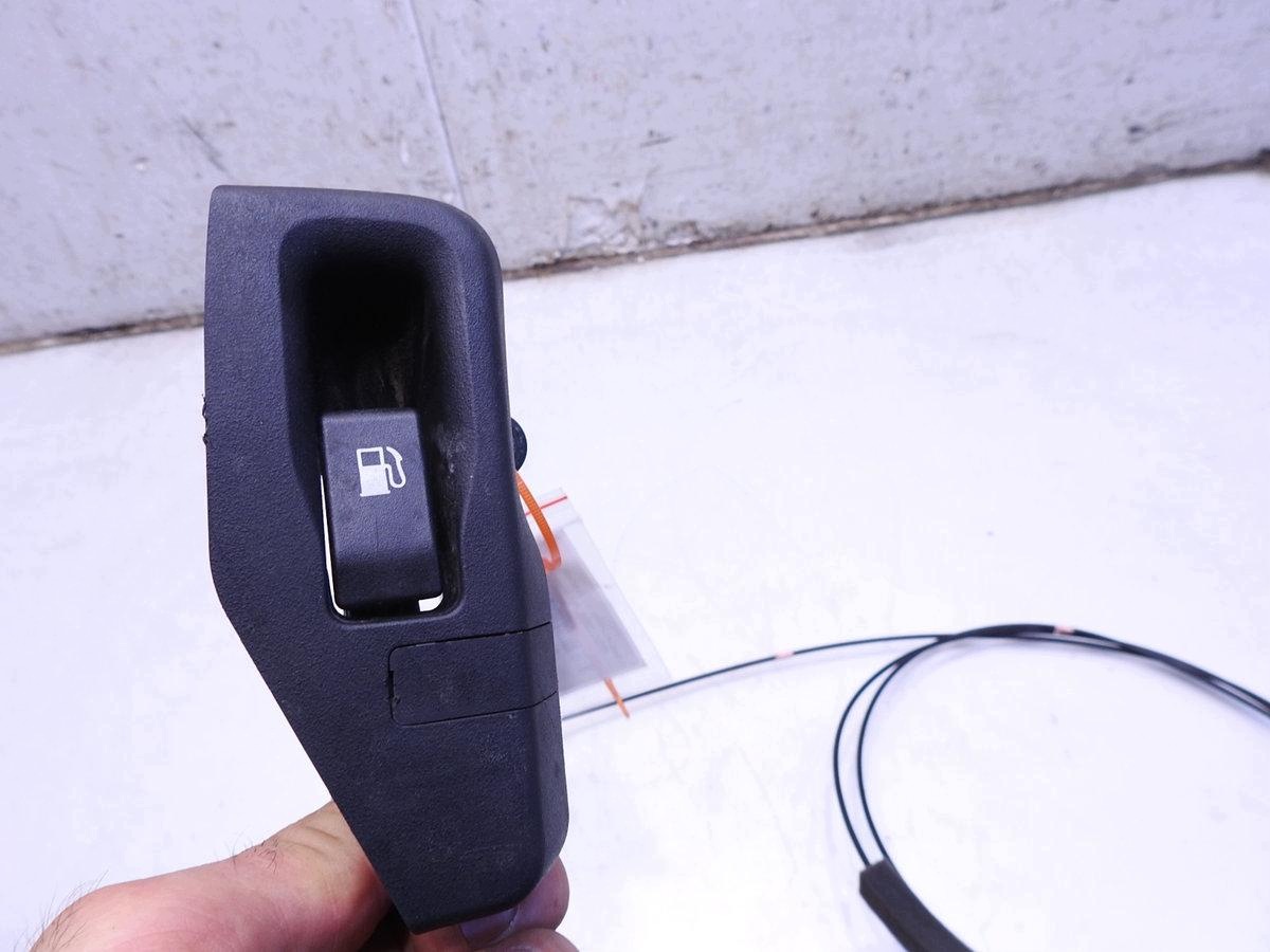 Poignée de câble d'ouverture de trappe à carburant Subaru Forester IV 57345AJ000 image 3