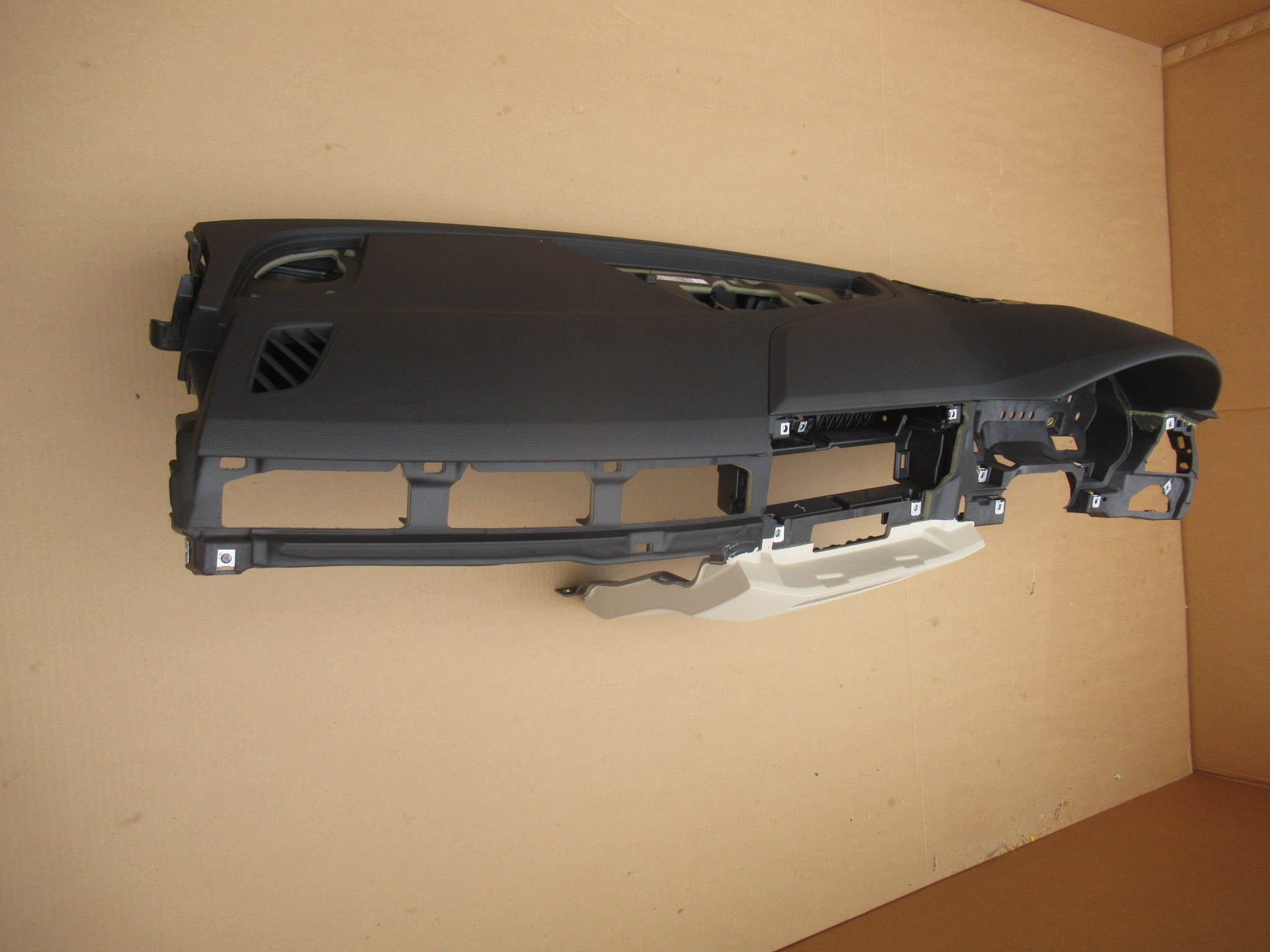 AUDI A4 B9 A5 8W CONSOLE TABLEAU DE BORD ANGLAIS image 3