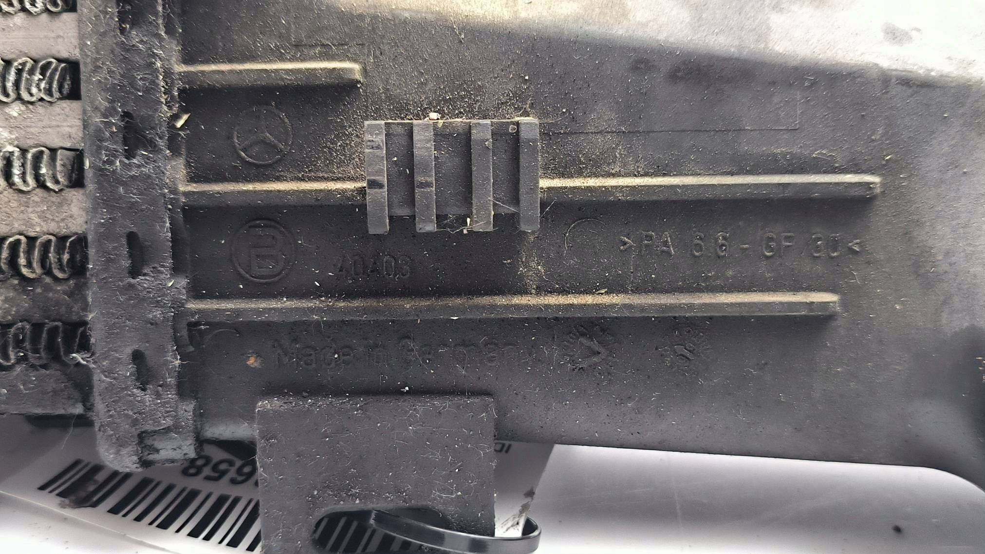 Intercooler Mercedes E W210 A2105001400 image 7