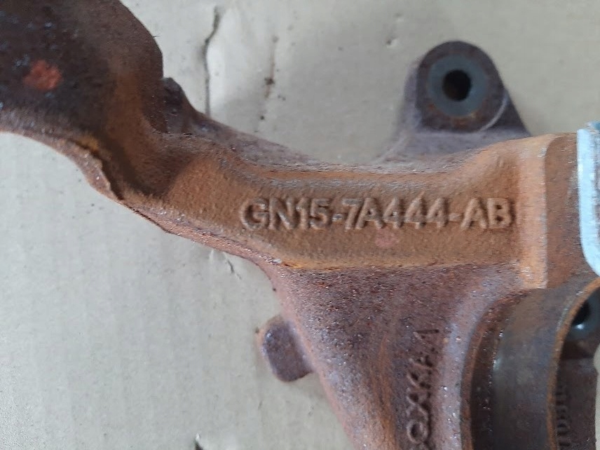 Support de demi-arbre Ford EcoSport GN15-7A444-AB image 3