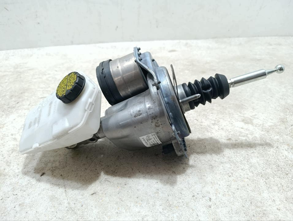 Brake Master Cylinder 9J1614105R Audi E-TRON GT