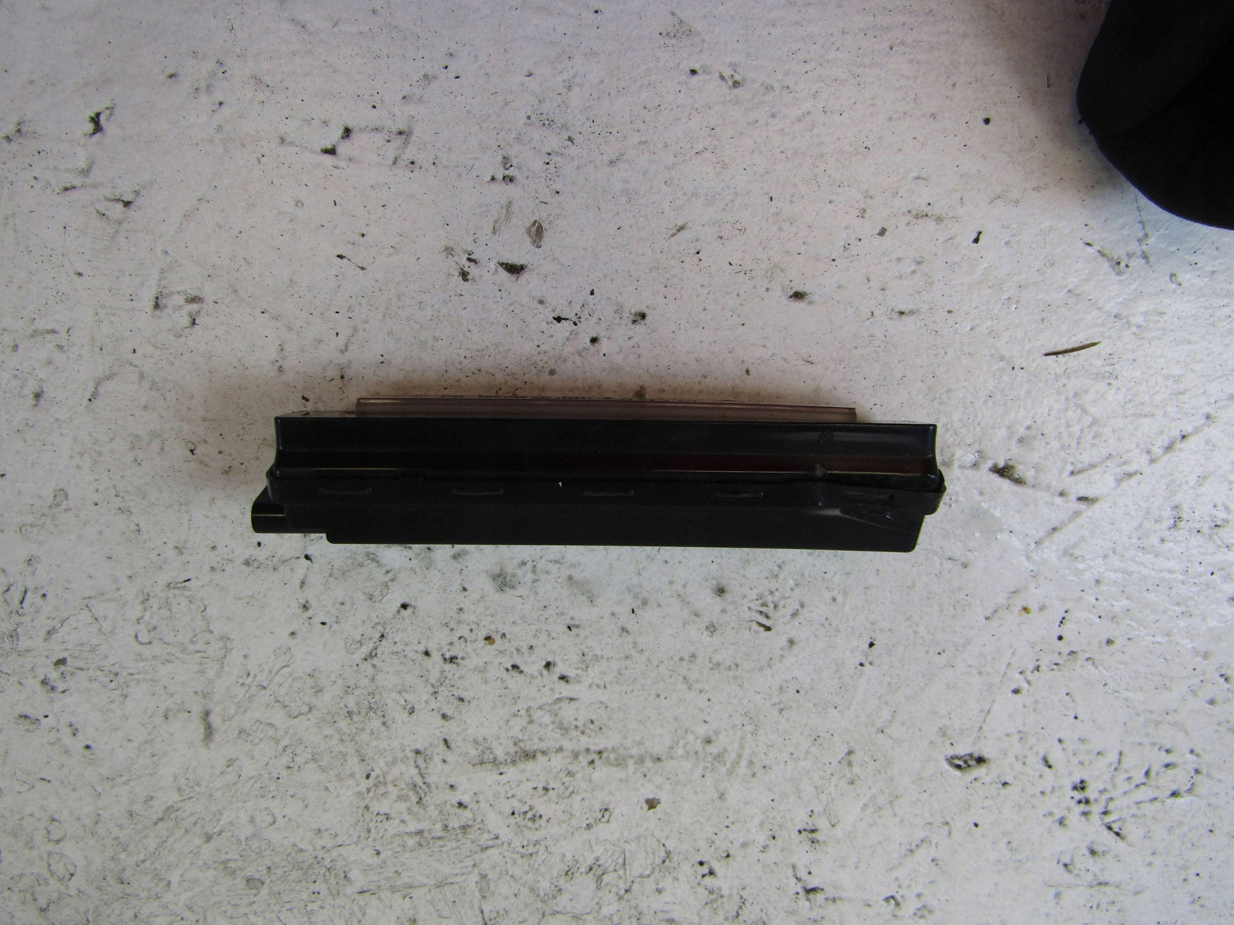 BMW 5 G60 7 G70 MINI F66 F65 U25 Taka keskivalo 9464591