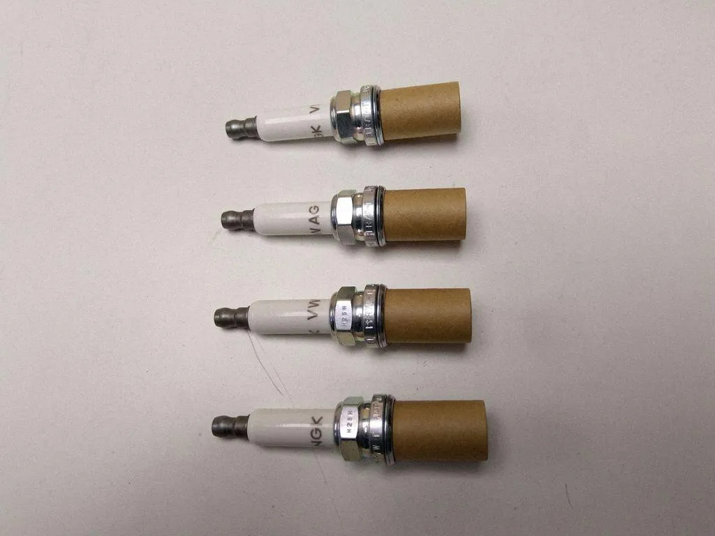 Sytytystulppa Audi OE 101905621 image 3