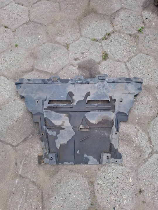 Renault OE 8200854761 Motorabdeckung