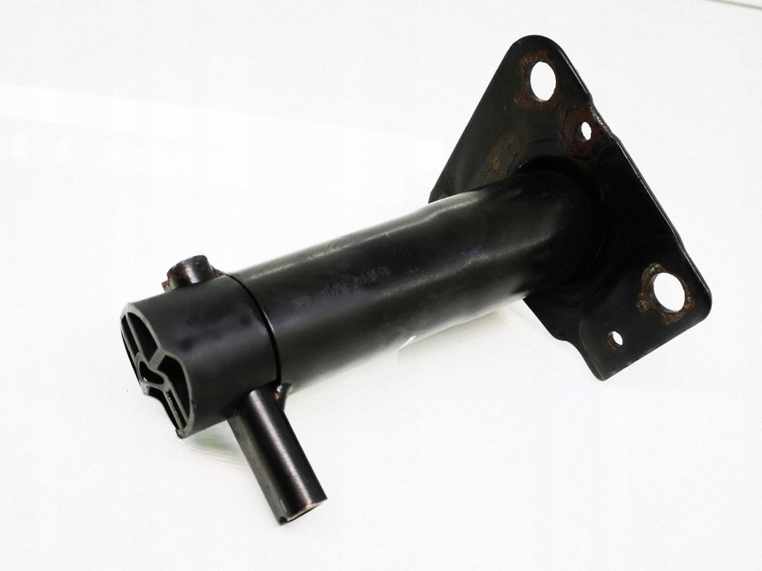Audi A4 B7 Etupuskurin kiinnike vasen 8E0807133C