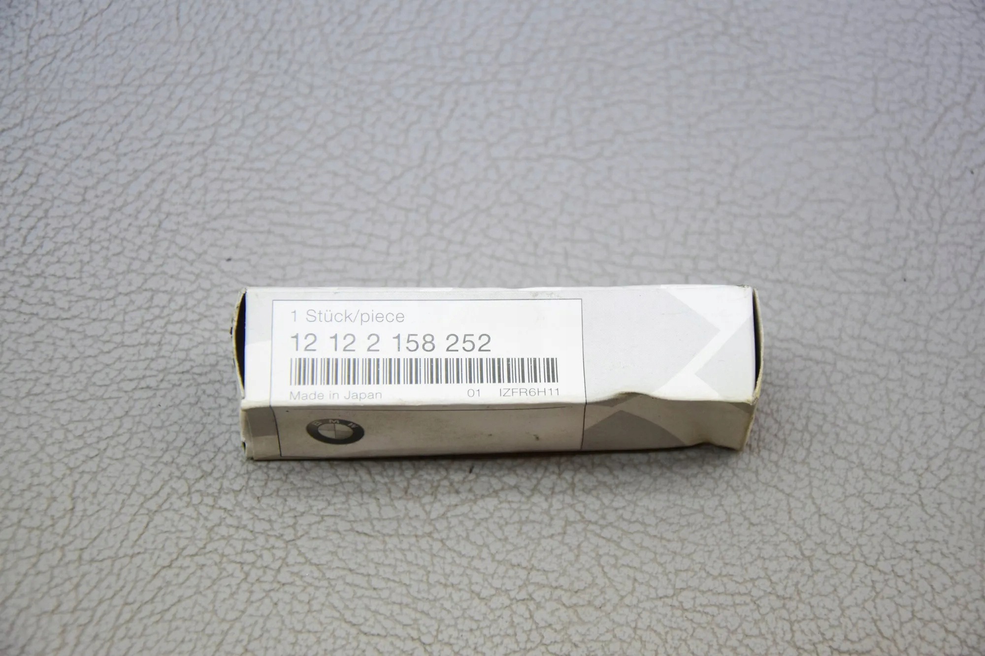 Bougie d'allumage BMW OE 12122158252 image 6