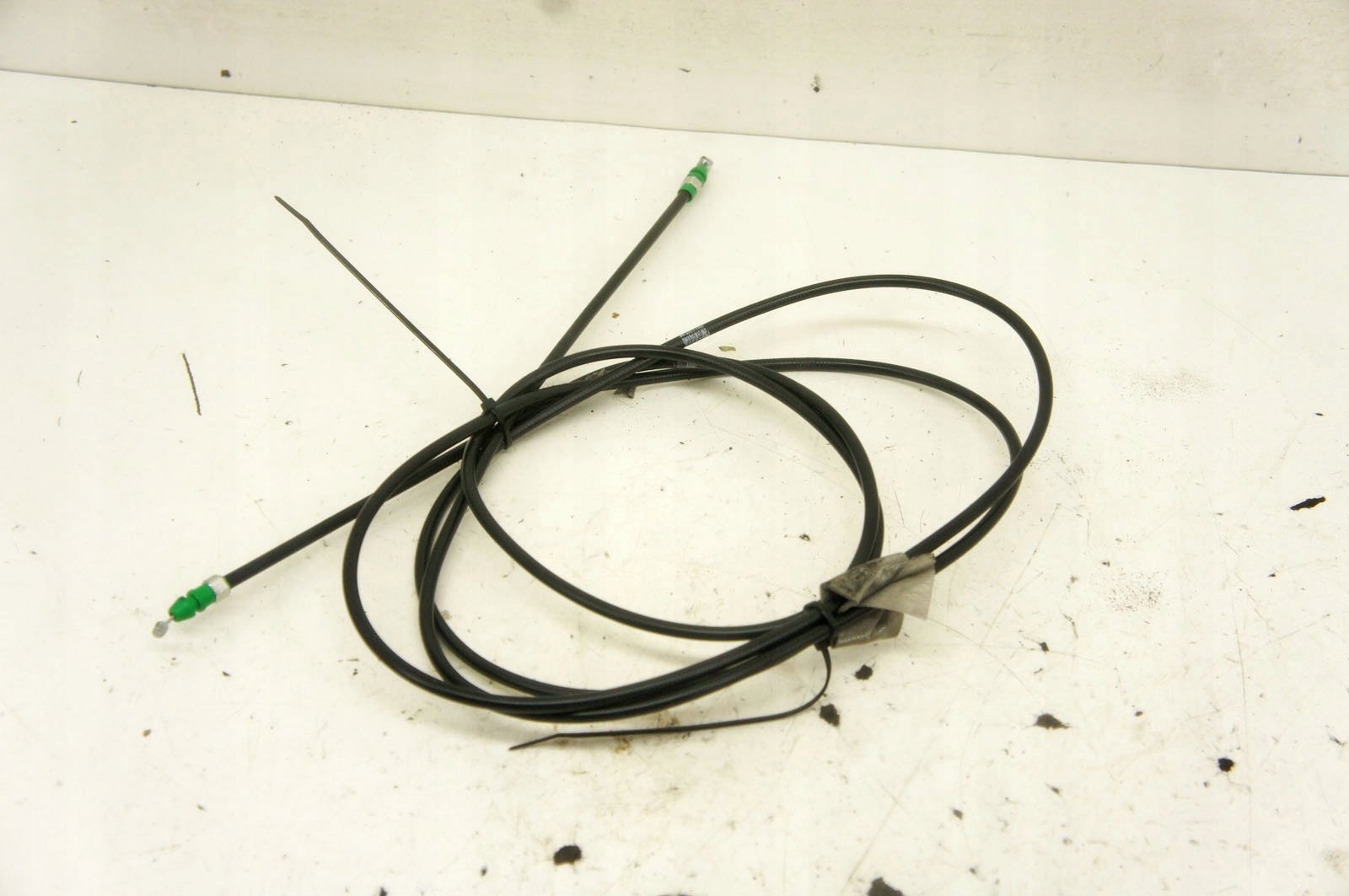 Câble d'ouverture de trappe à carburant Suzuki Vitara III TK359 image 5