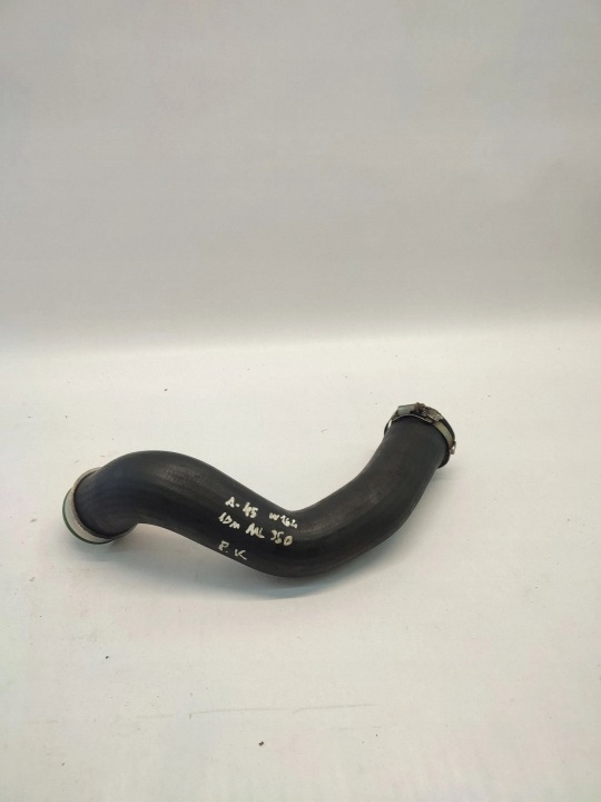 Mercedes ML W164 intercoolerin letku A1645281982