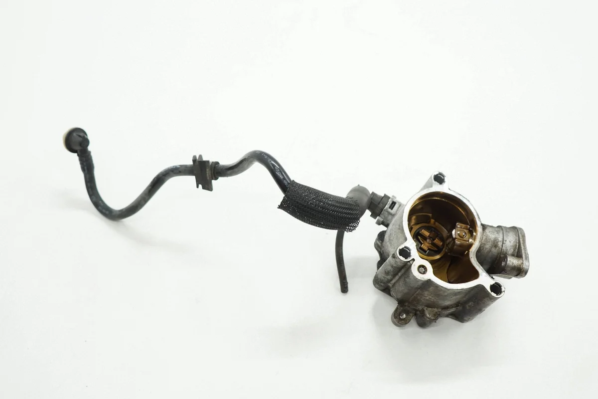 Volvo S90 V90 18R 2.0 T6 Vakuumpump 31480558