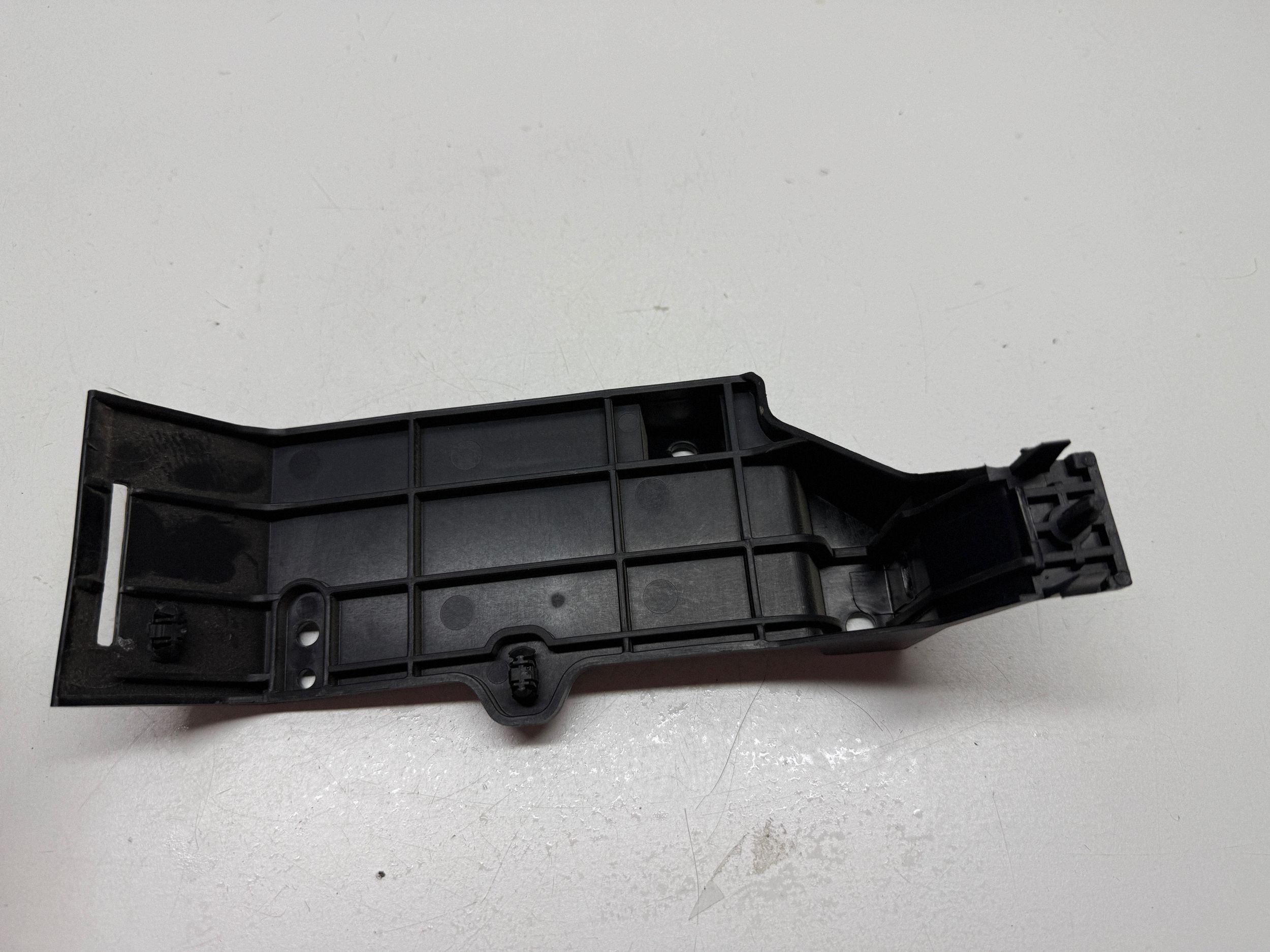 Supporto computer motore Ford Mustang VII 2025 usato image 4