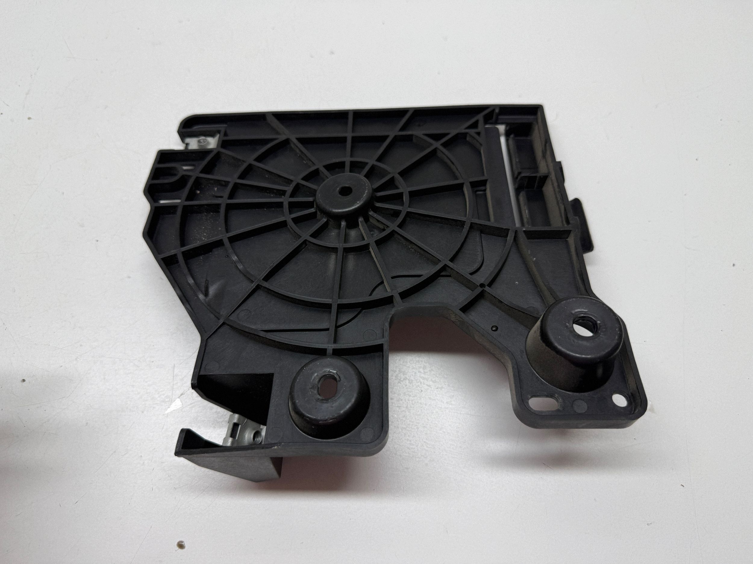 Supporto computer motore Ford Mustang VII 2025 usato image 8