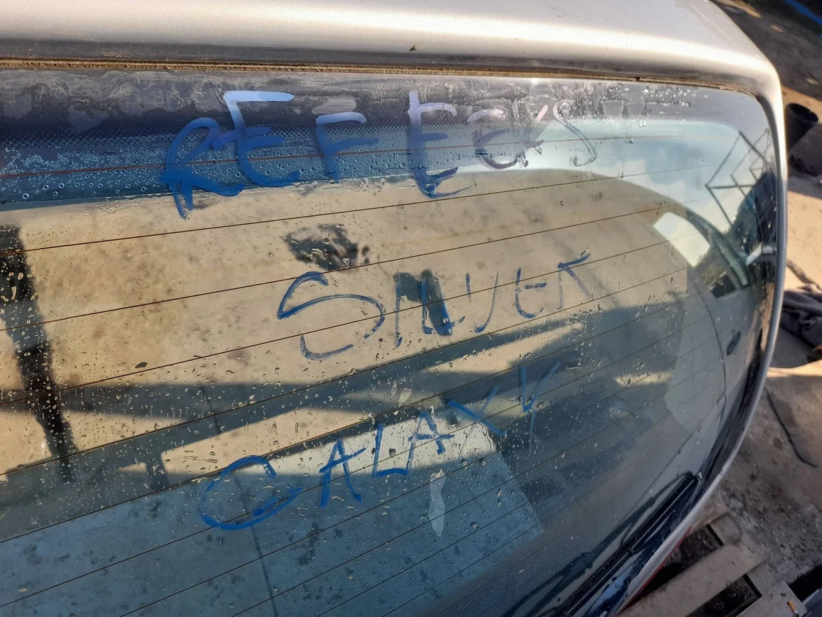 Ford Galaxy I takaluukku GALKLAP käytetty image 5