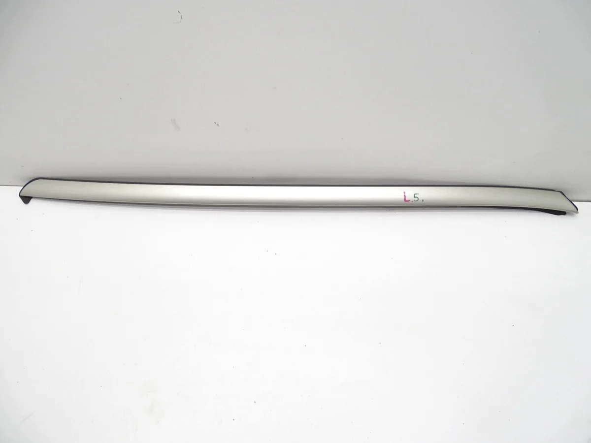 Volvo XC60 Front Windshield Trim Left