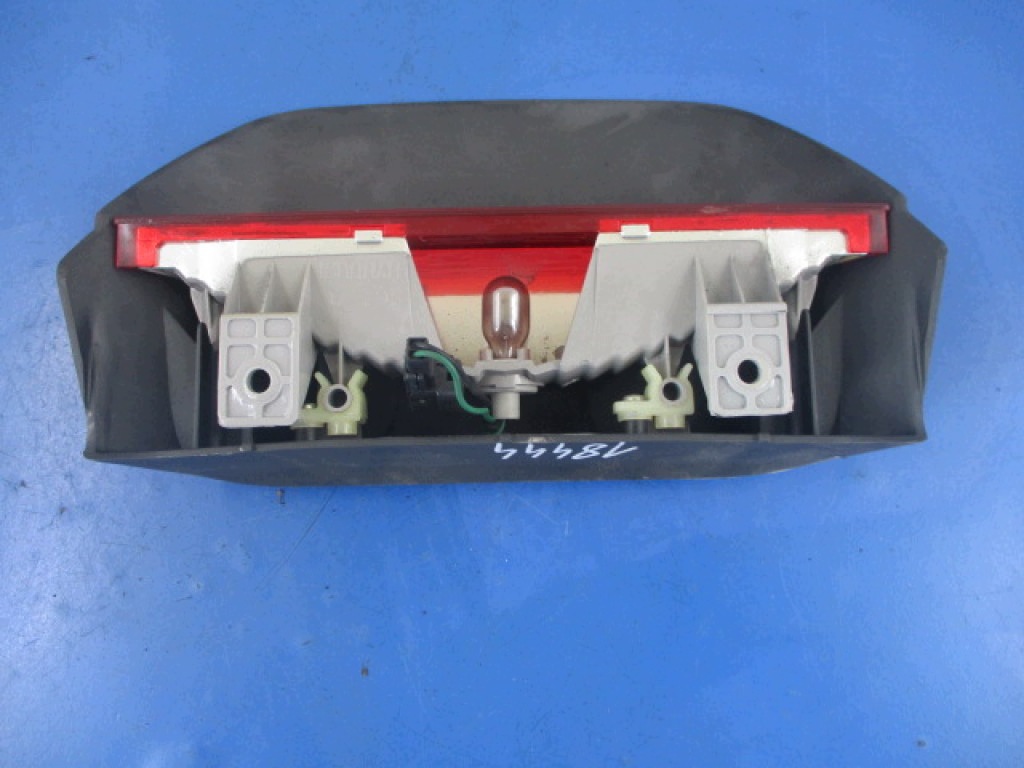 HYUNDAI GETZ AND FL STOP LAMP 92750-1C0