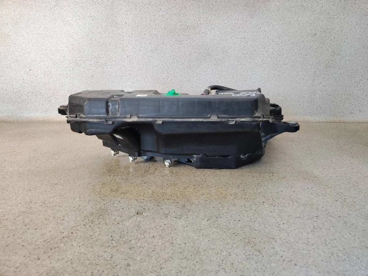 AdBlue tank Renault Talisman 172A29427R thumbnail 4