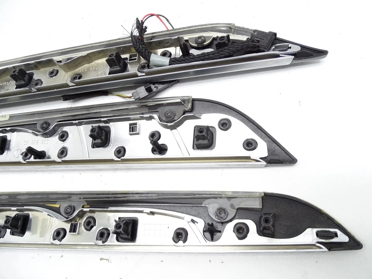Moldura Puerta Trasera Derecha VW Passat CC image 6