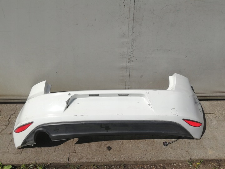 VW GOLF 7 VII 5G6807421 REAR BUMPER