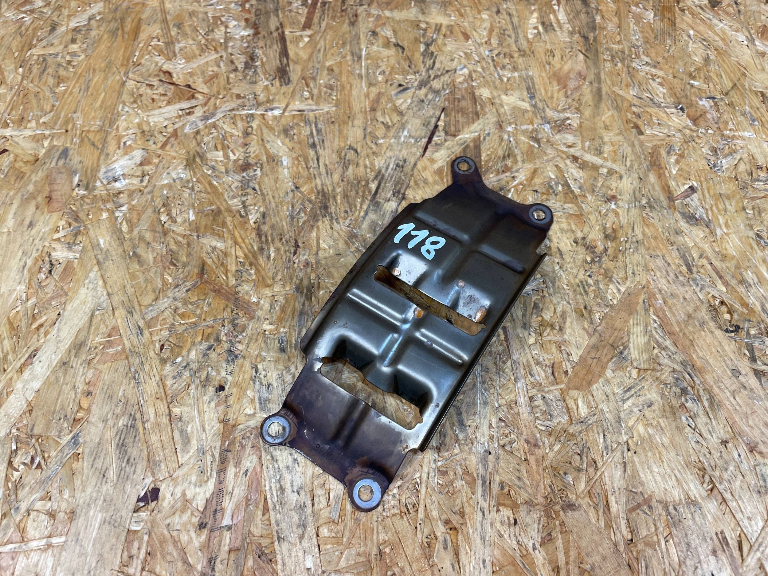 Ölwannenwellenabdeckung Mercedes W205 2.0 CGI Hybrid 274945 A2740142800