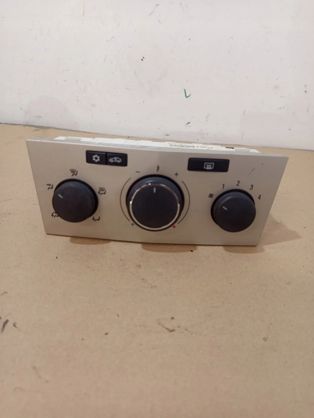 Opel Astra Zafira Klimaanlage Bedienfeld 13269404 image 2