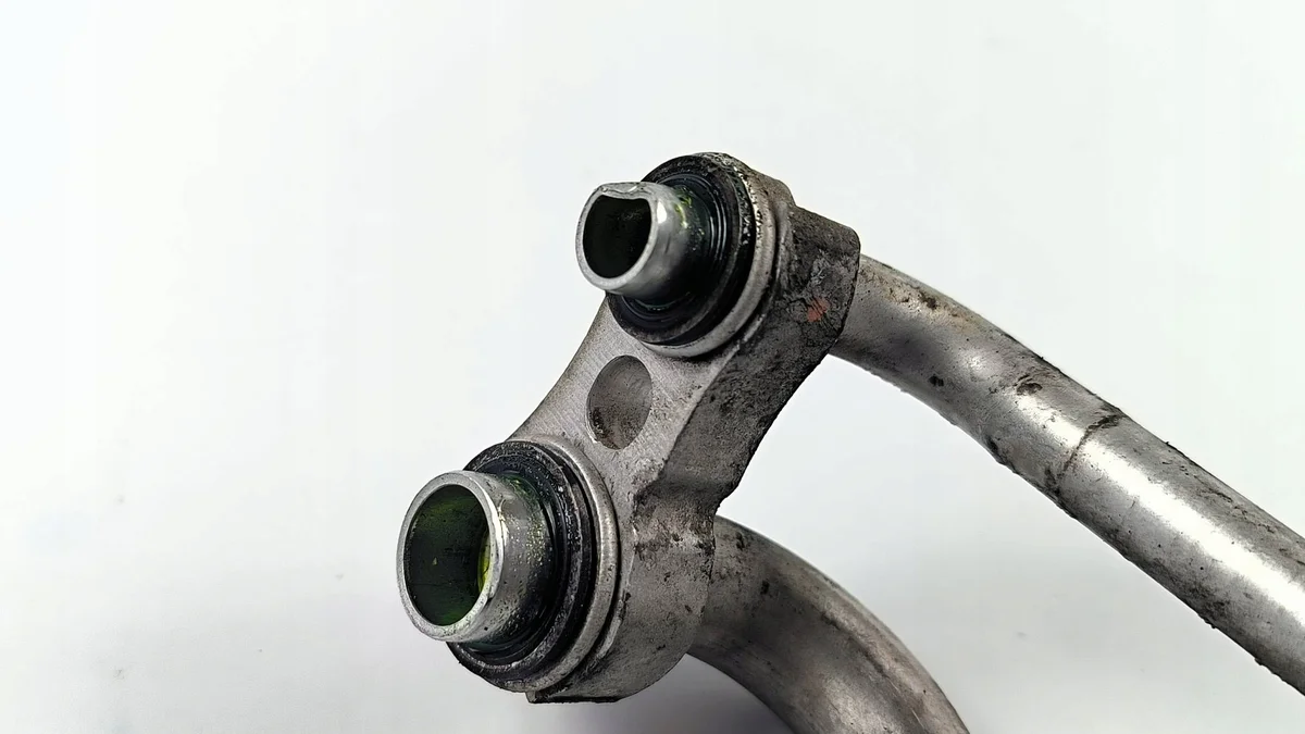 Opel Insignia AC-ledningar 2.0 (OEM 13220107) image 3