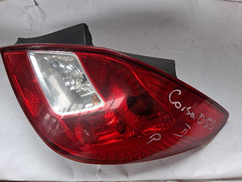 Rear right lamp OPEL CORSA D image 4