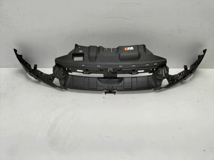 Puskurin vahvike etu FORD FOCUS MK3 11-14