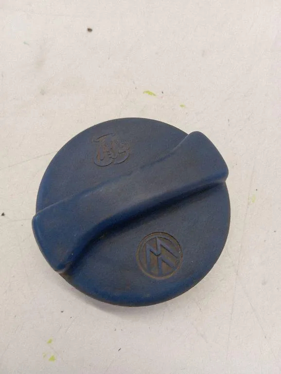 Ausgleichsbehälterdeckel VW 1H0121321C image 2