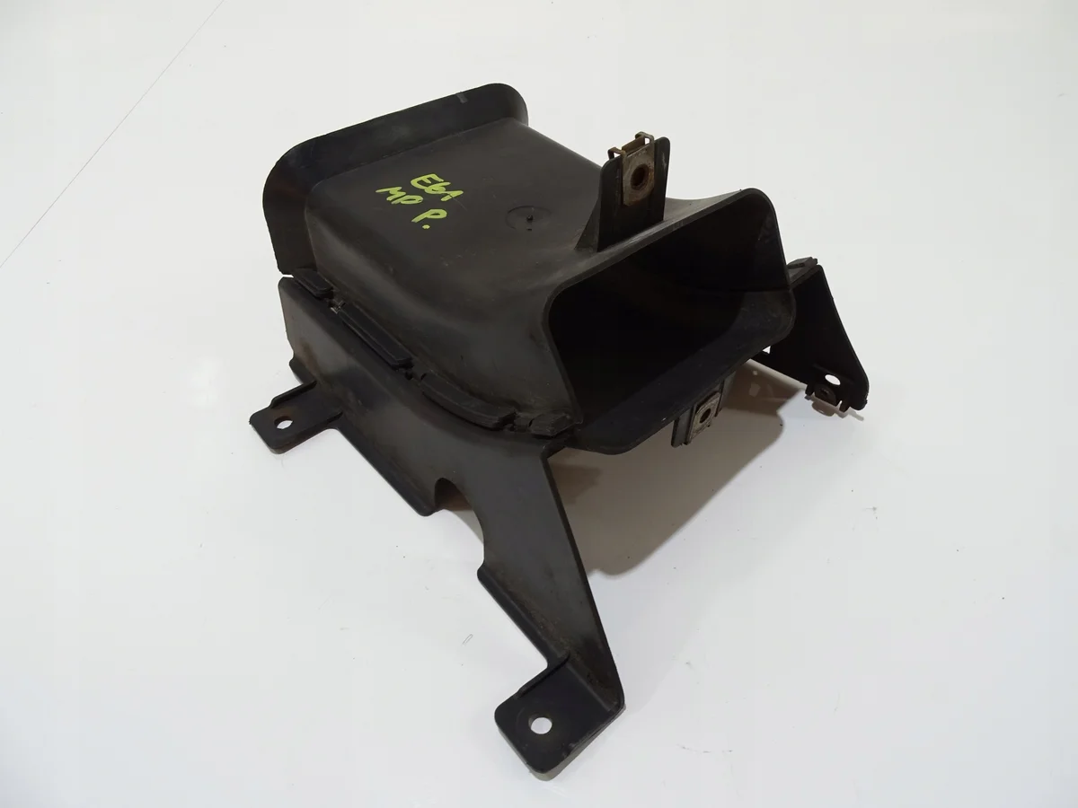 Prise d'air avant droite BMW E60 E61