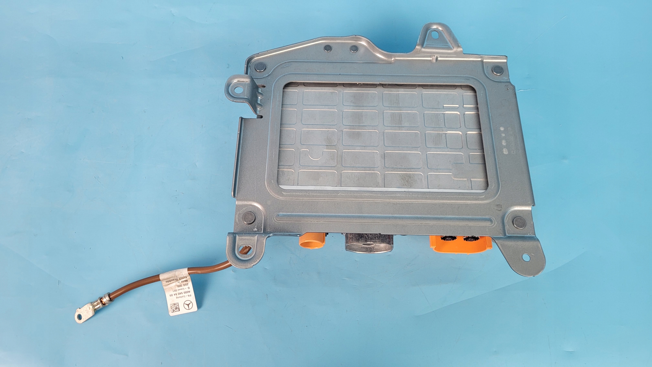 Mercedes EQA 250 Inverter A0009009026 image 7