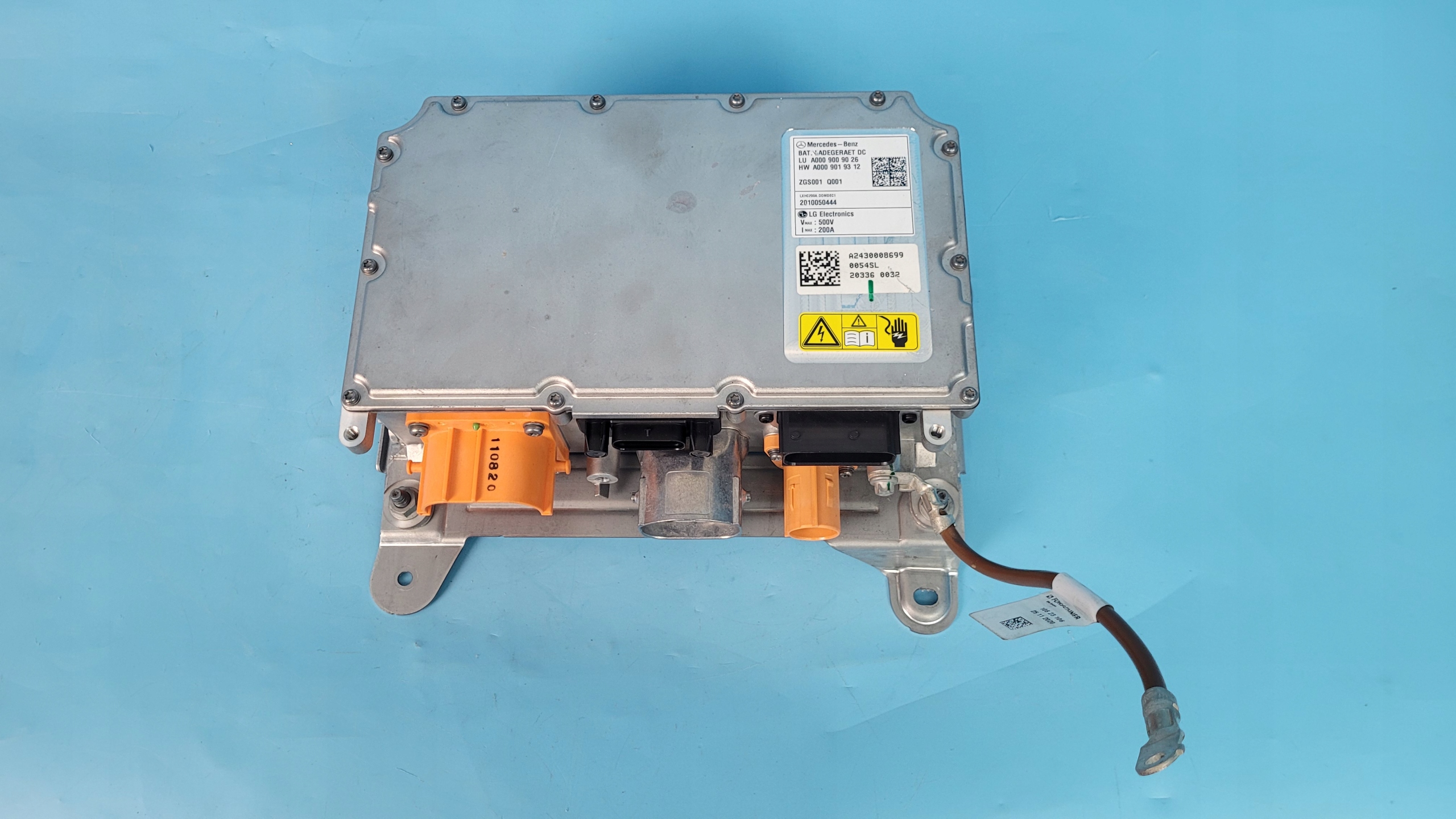 Mercedes EQA 250 Inverter A0009009026 image 8