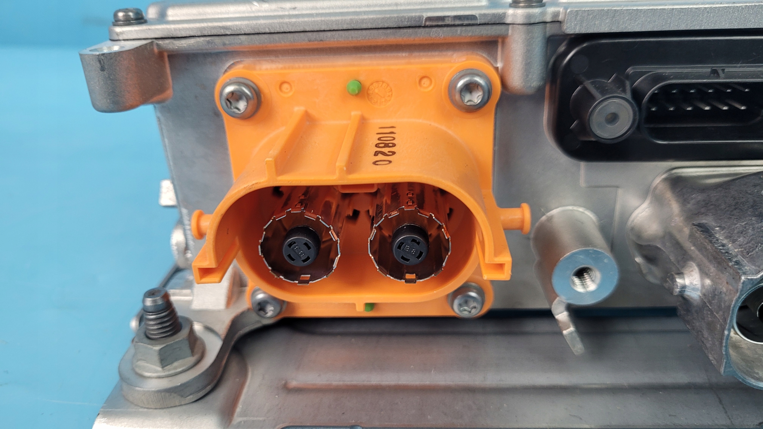 Mercedes EQA 250 Inverter A0009009026 image 10