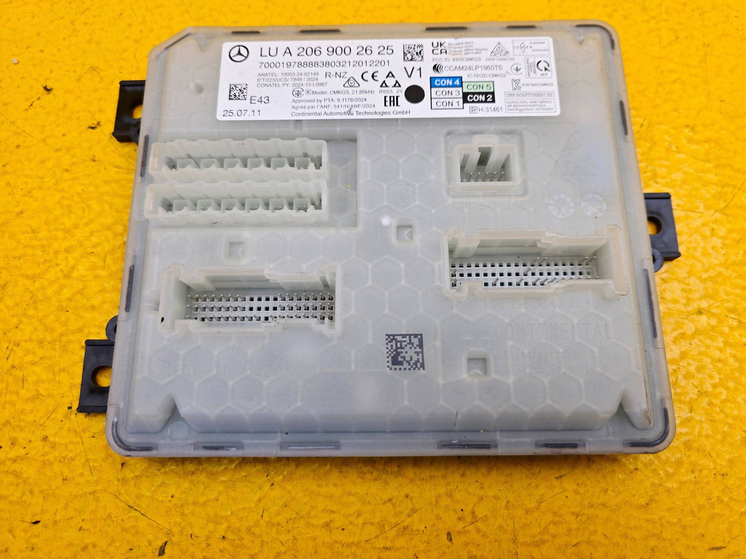 Module de commande d'allumage Mercedes C W206 A2069002625 image 2