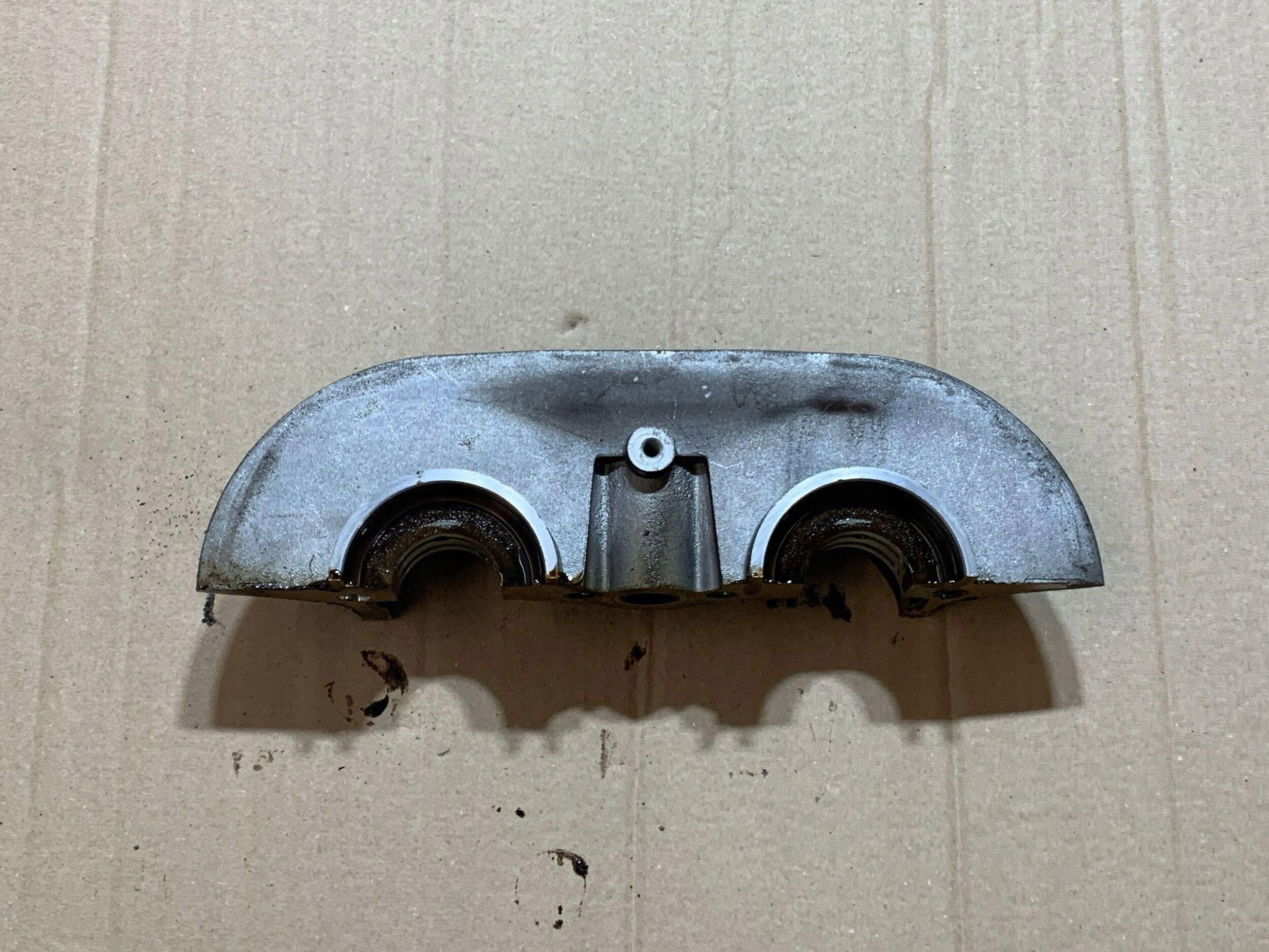 Axe de galet de distribution Volvo V40 2013 image 2